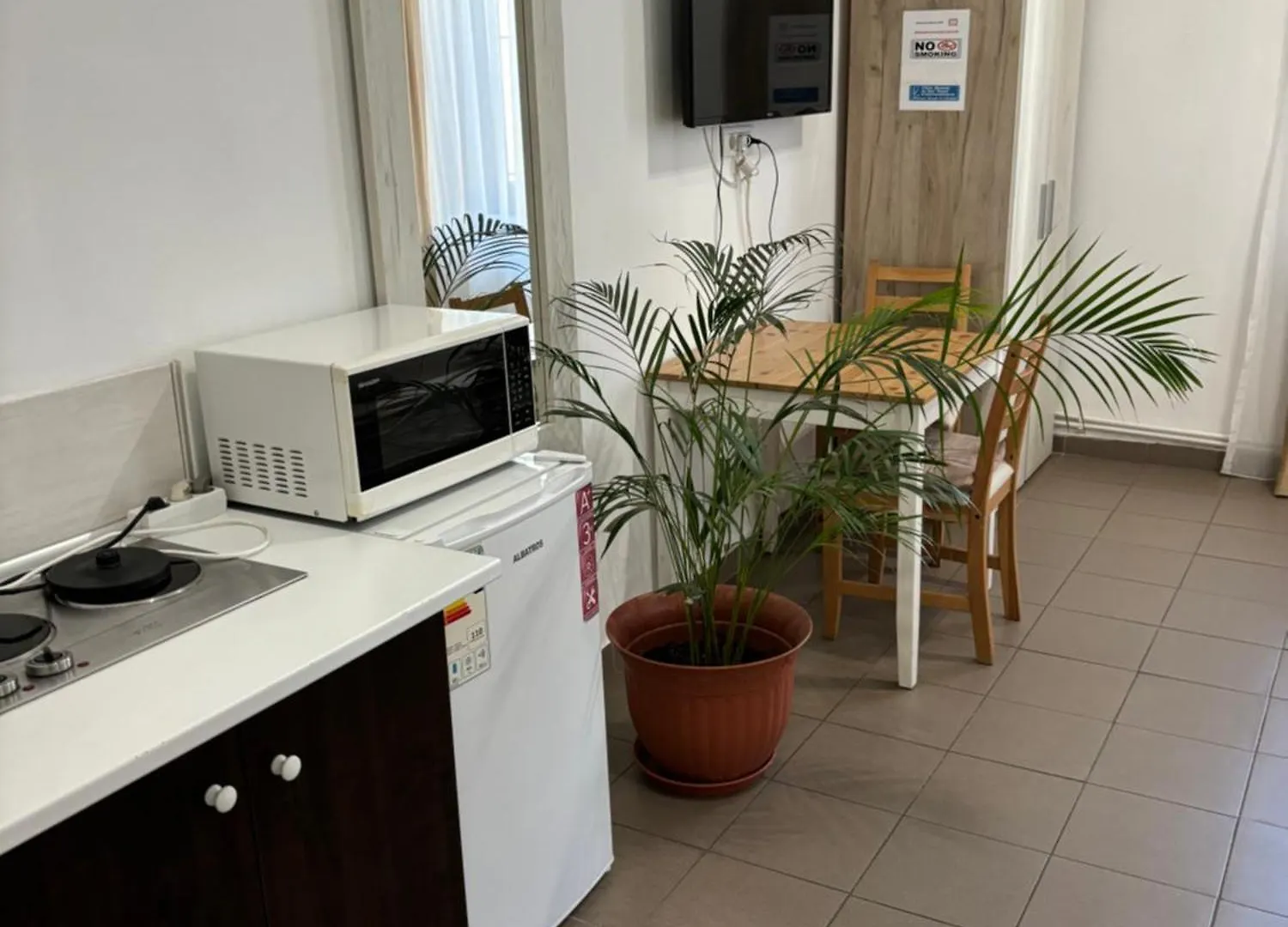 Piata Uniri Cozy Inn Бухарест