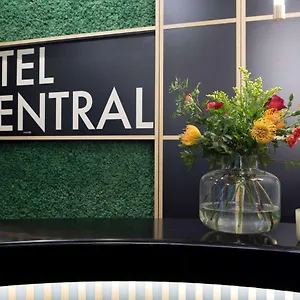 מלון Central Hotel, Trademark Collection By Wyndham, בוקרשט