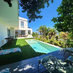 https://finchley-guesthouse.hotels-capetown.com