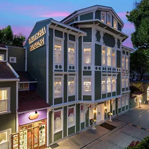 ***** Hotel Hagia Sofia Mansions Istanbul, Curio Collection By Hilton Turcia