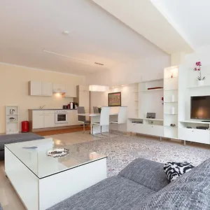  Apartament Christian Oper - Contactless Check In Austria