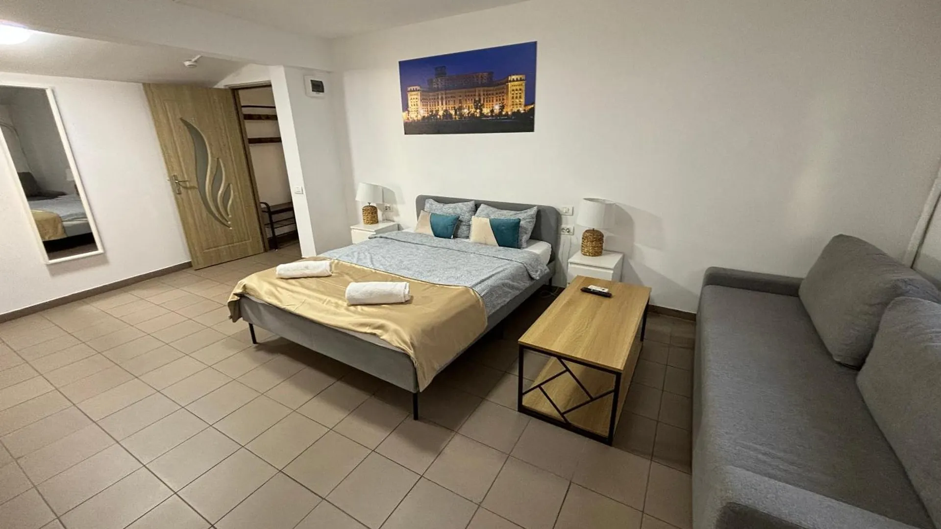 Piata Uniri Cozy Inn ブカレスト