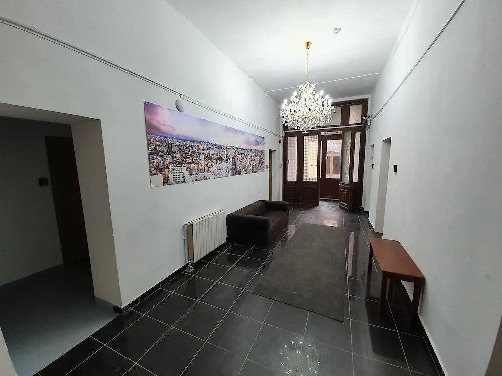 Piata Uniri Cozy Inn Bukarest 2*,