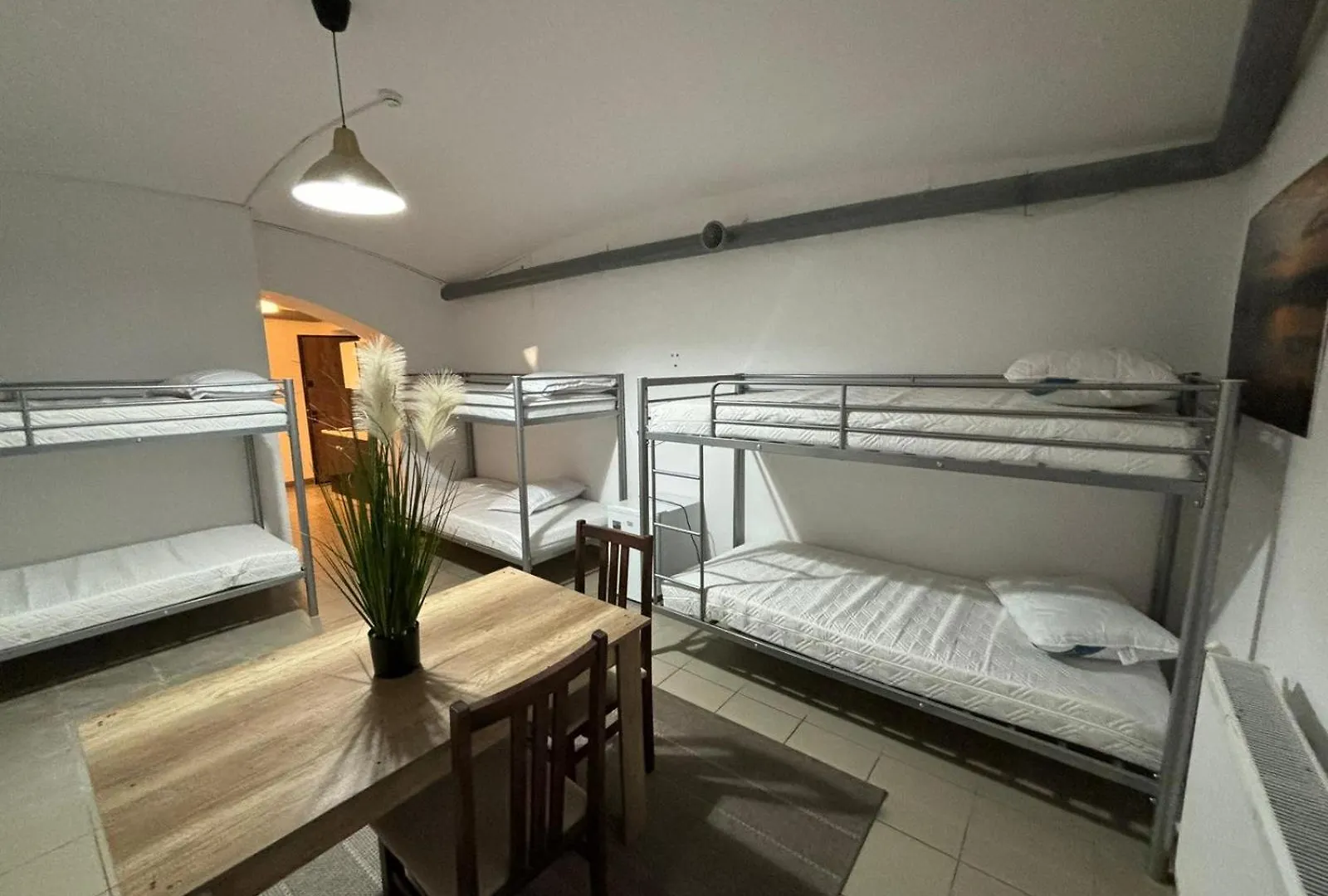 Piata Uniri Cozy Inn Bucharest 2*,