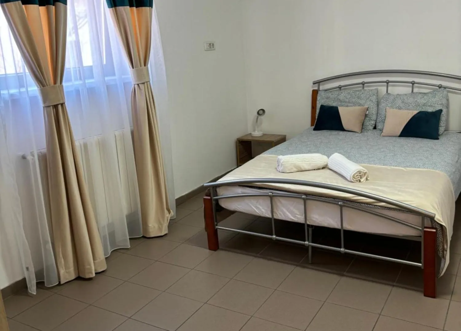 **  Piata Unirii Cozy Inn Bucarest Rumanía