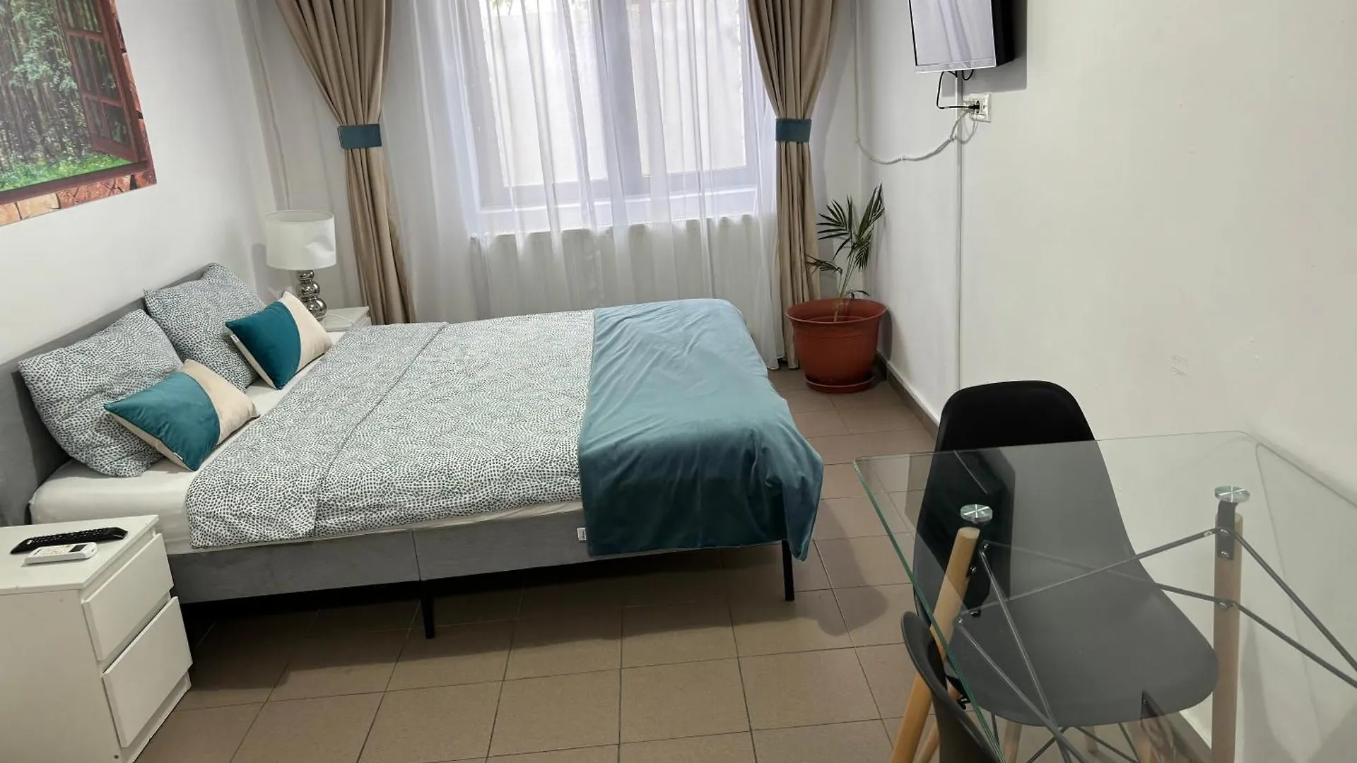 Piata Uniri Cozy Inn Bucharest 2*,  Romania